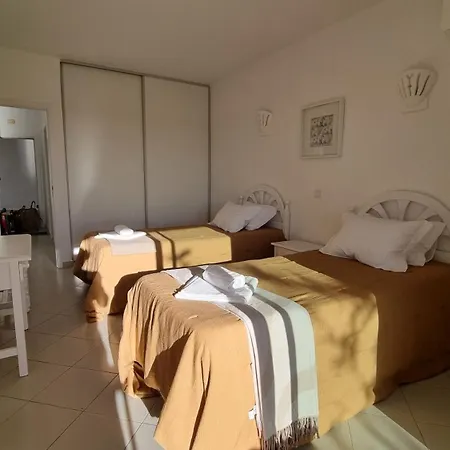 Gaivota Nest - Garden View Apartman *